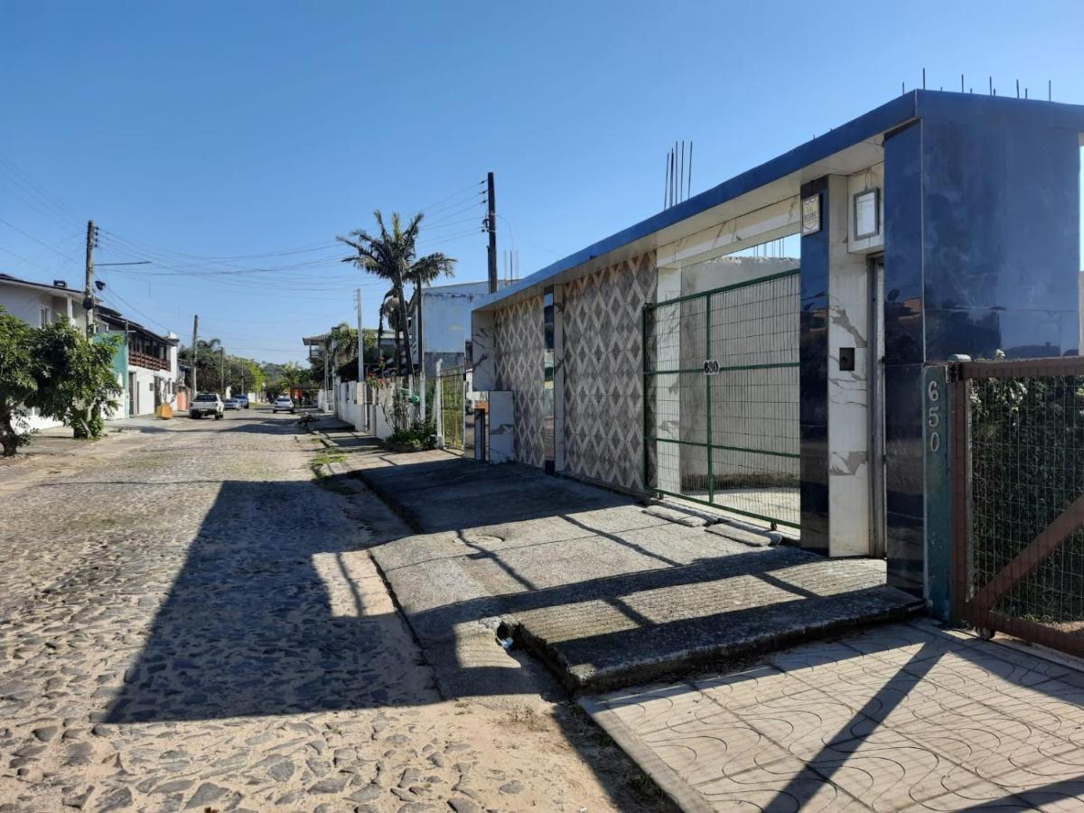 Casa Para Veraneio Em Torres! A 3 Quadras Da Praia Villa Exteriör bild