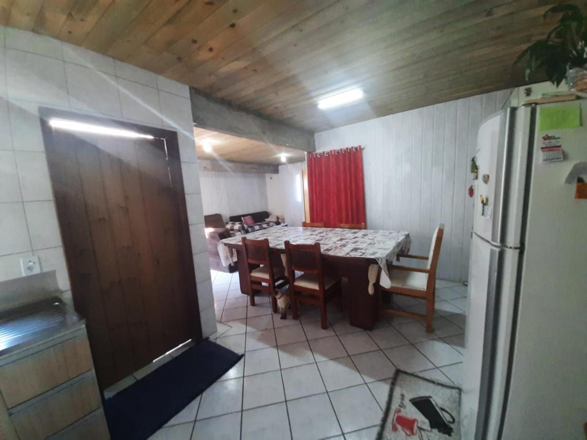 Casa Para Veraneio Em Torres! A 3 Quadras Da Praia Villa Exteriör bild